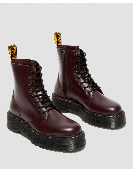 BOTAS DR MARTENS JADON EN PIEL