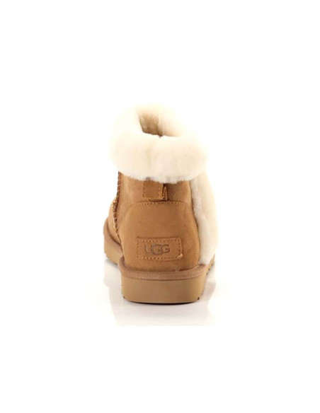 UGG - Botas clássicas curtas híbridas