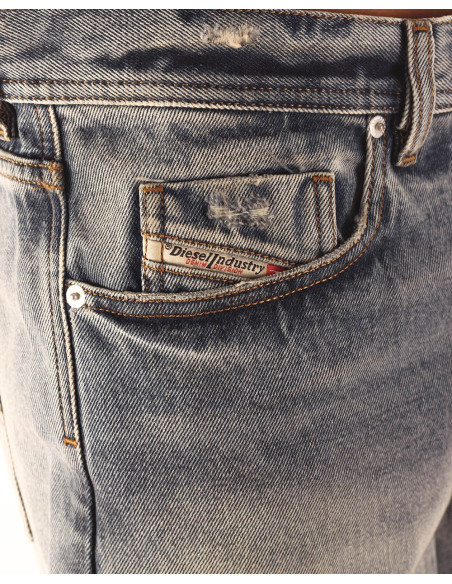 Diesel 00SJ4N084ZS - Vaqueros