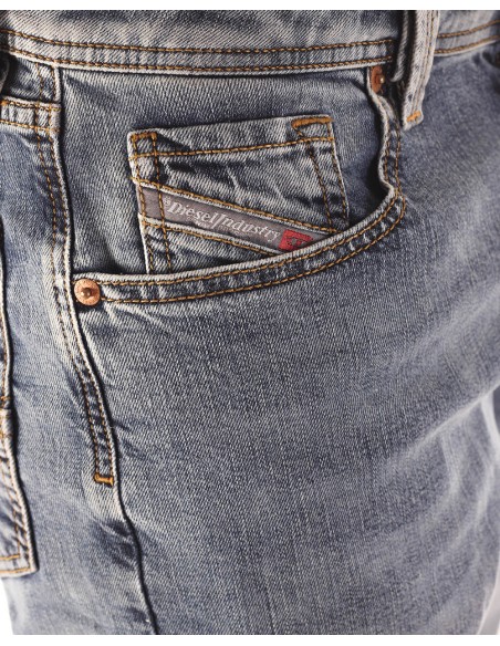 DIESEL Larkee-Beex - Jeans