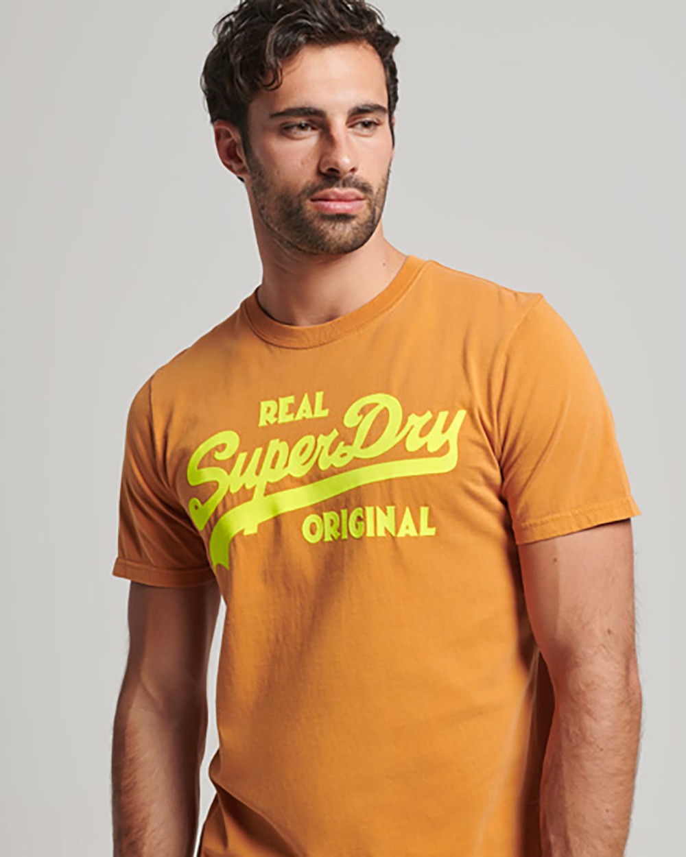 Camiseta SUPERDRY Code Core Sport - Camiseta