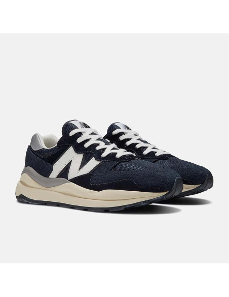 NEW BALANCE - M5740 - Trainers