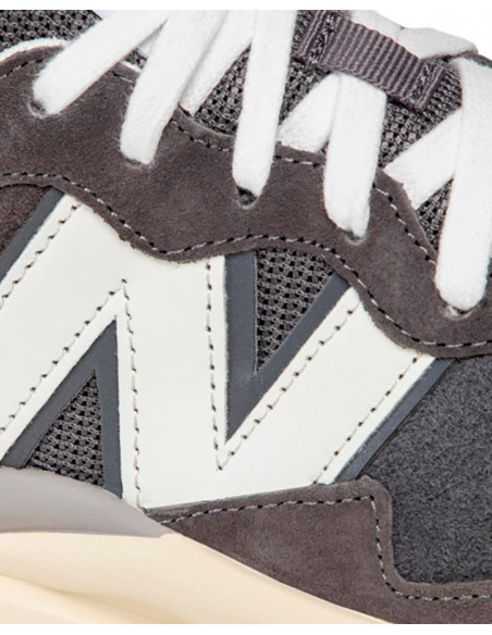 NEW BALANCE M5740 - Zapatillas