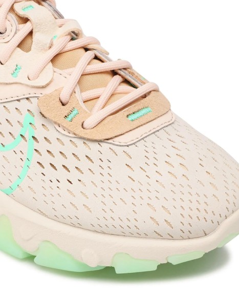 NIKE - React Vision - Trainers