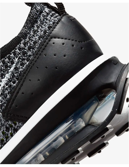 NIKE - Air Max Flyknit Racer - Trainers