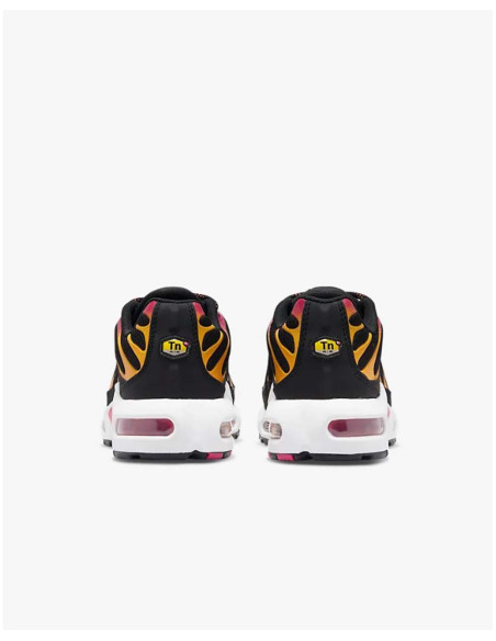 NIKE - Air Max Plus - Trainers