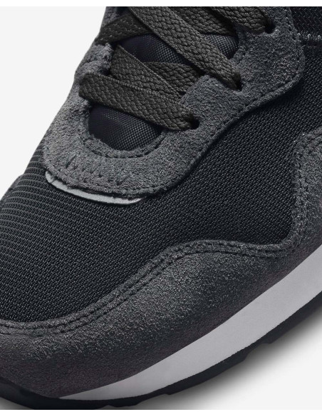 NIKE Venture Runner - Zapatillas