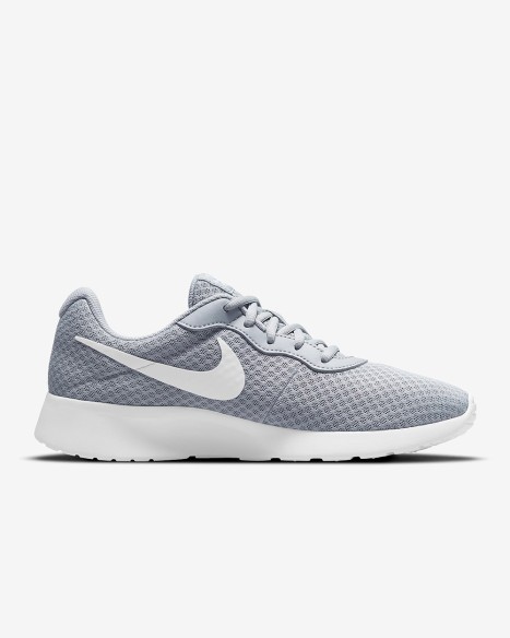 NIKE Wmns Nike Tanjun - Zapatillas