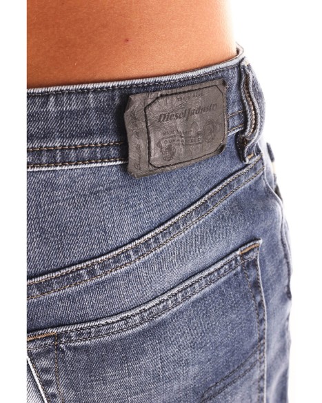 DIESEL Buster - Jeans L 32