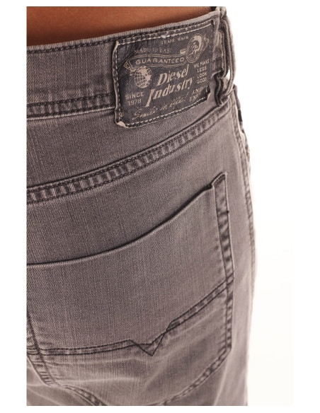 DIESEL 00CKRIR18D6 - Jeans