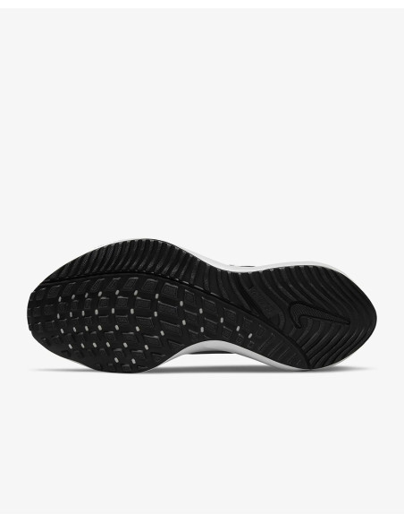NIKE Air Zoom Vomero 16 - Zapatillas