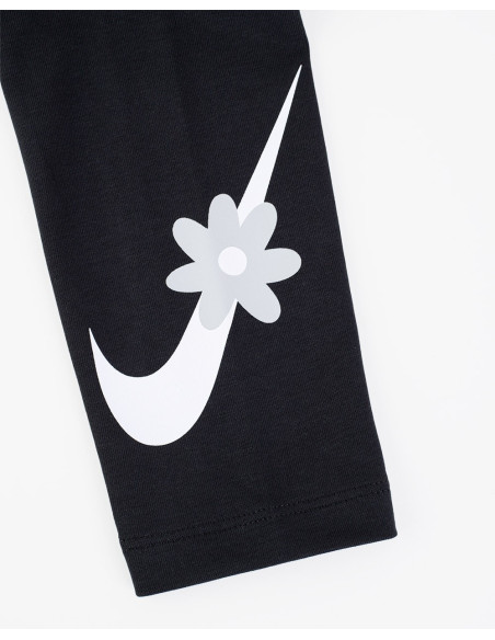 Maille d'énergie essentielle Nike