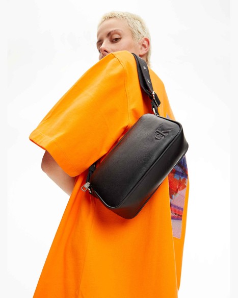 CALVIN KLEIN K60K610326 - Bolso