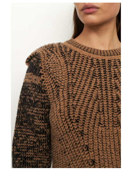 SECOND FEMALE Adele - Jumper