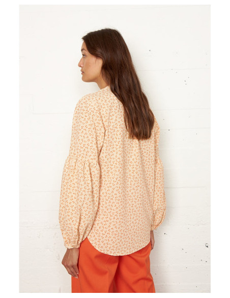 ZWEITES WEIBLICHES Glimmer-Shirt