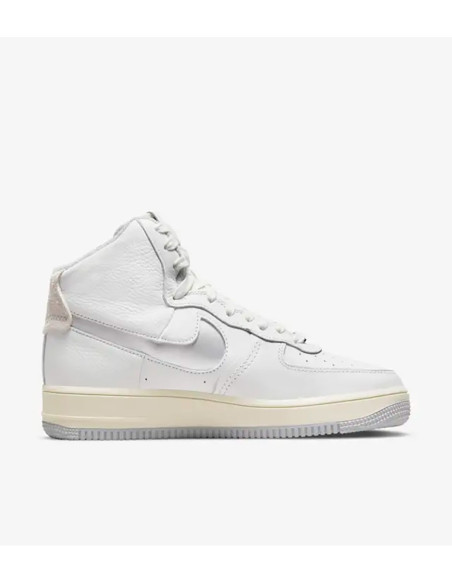 NIKE Air Force 1 High Sculpt - Baskets