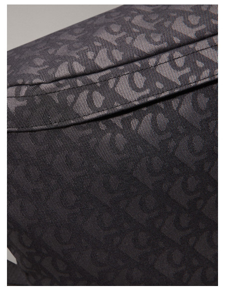 CALVIN KLEIN LV04G3098G - Marsupio