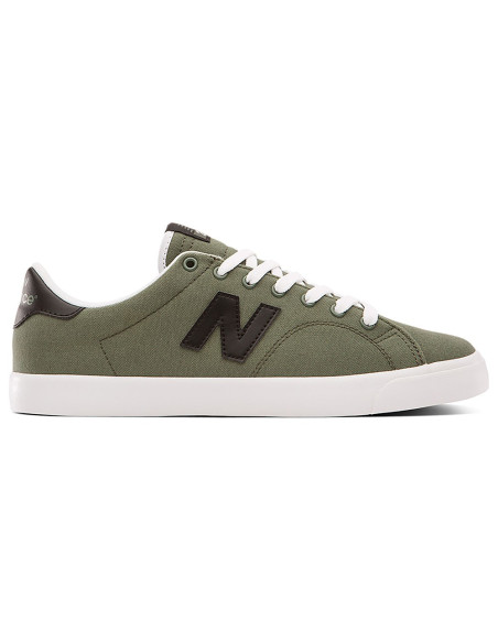 NEW BALANCE 210 - Treinadores