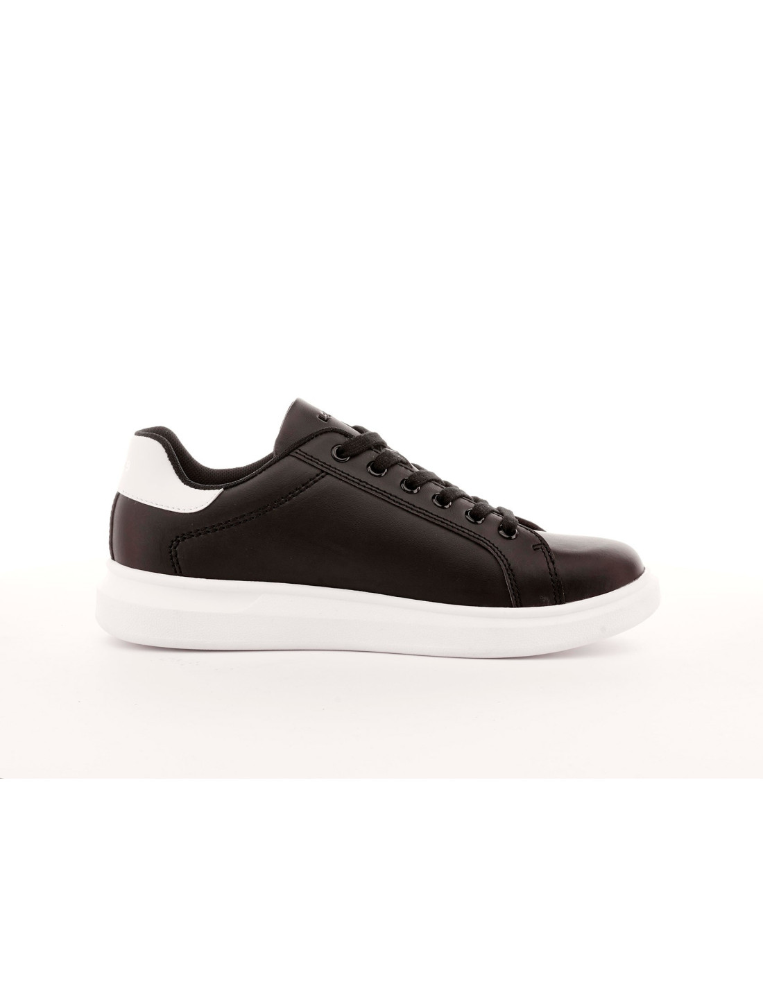 levis ellis trainers