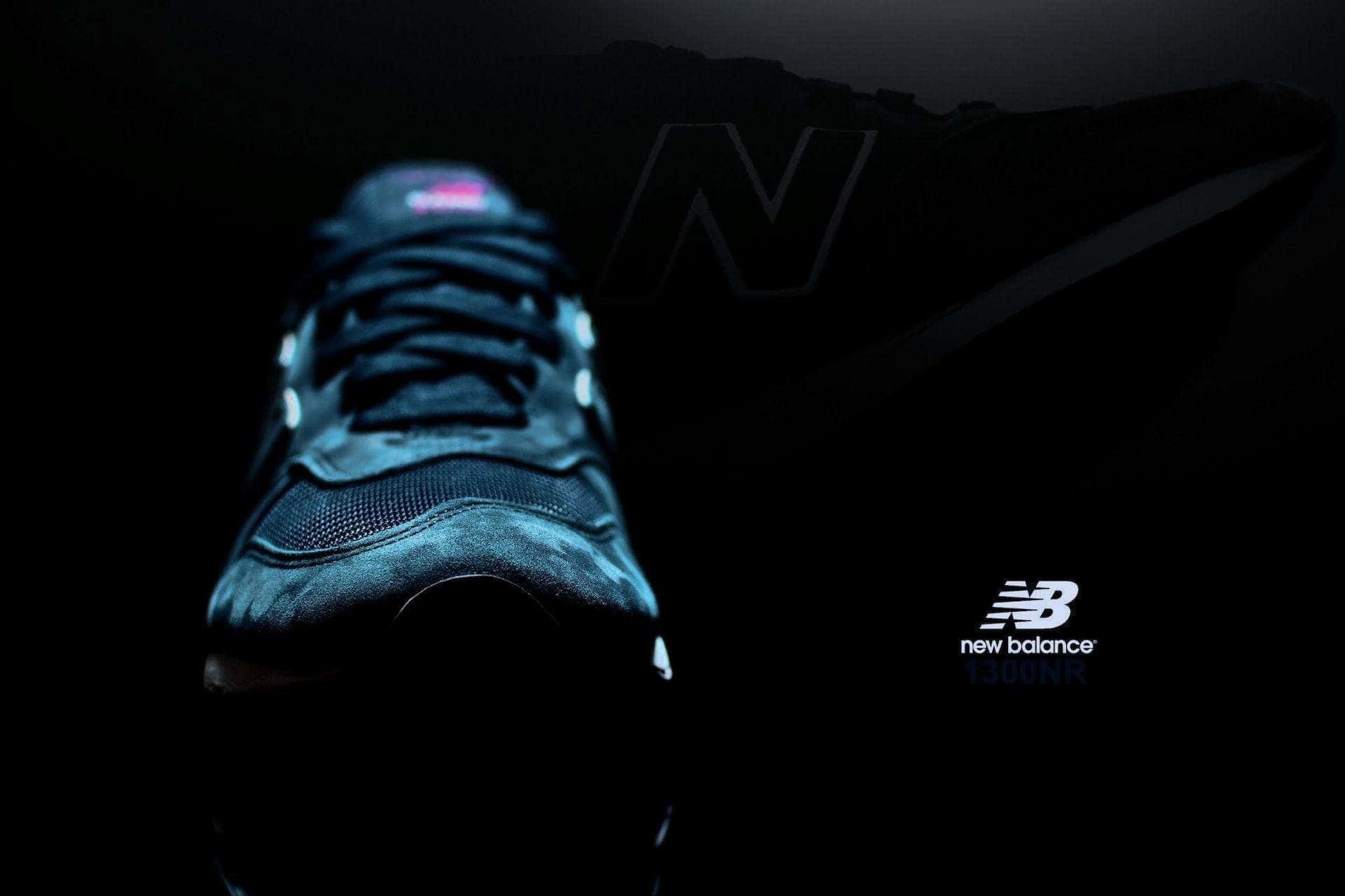 Characteristics of a casual shoe [New Balance]